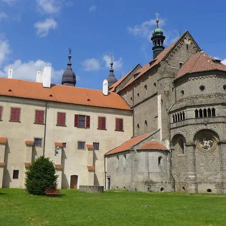 Na Morave By Interhome בית נופש Kojetice