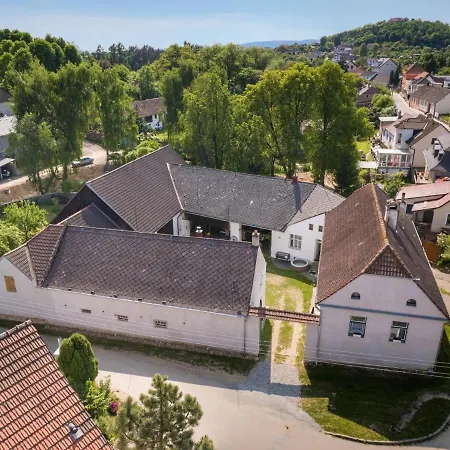 Na Morave By Interhome בית נופש